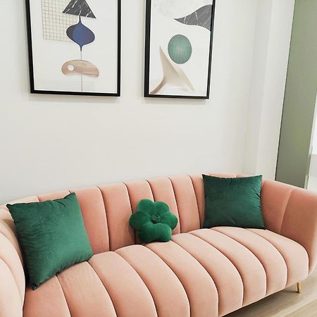 Apartamentos Centro Oviedo Caveda מראה חיצוני תמונה
