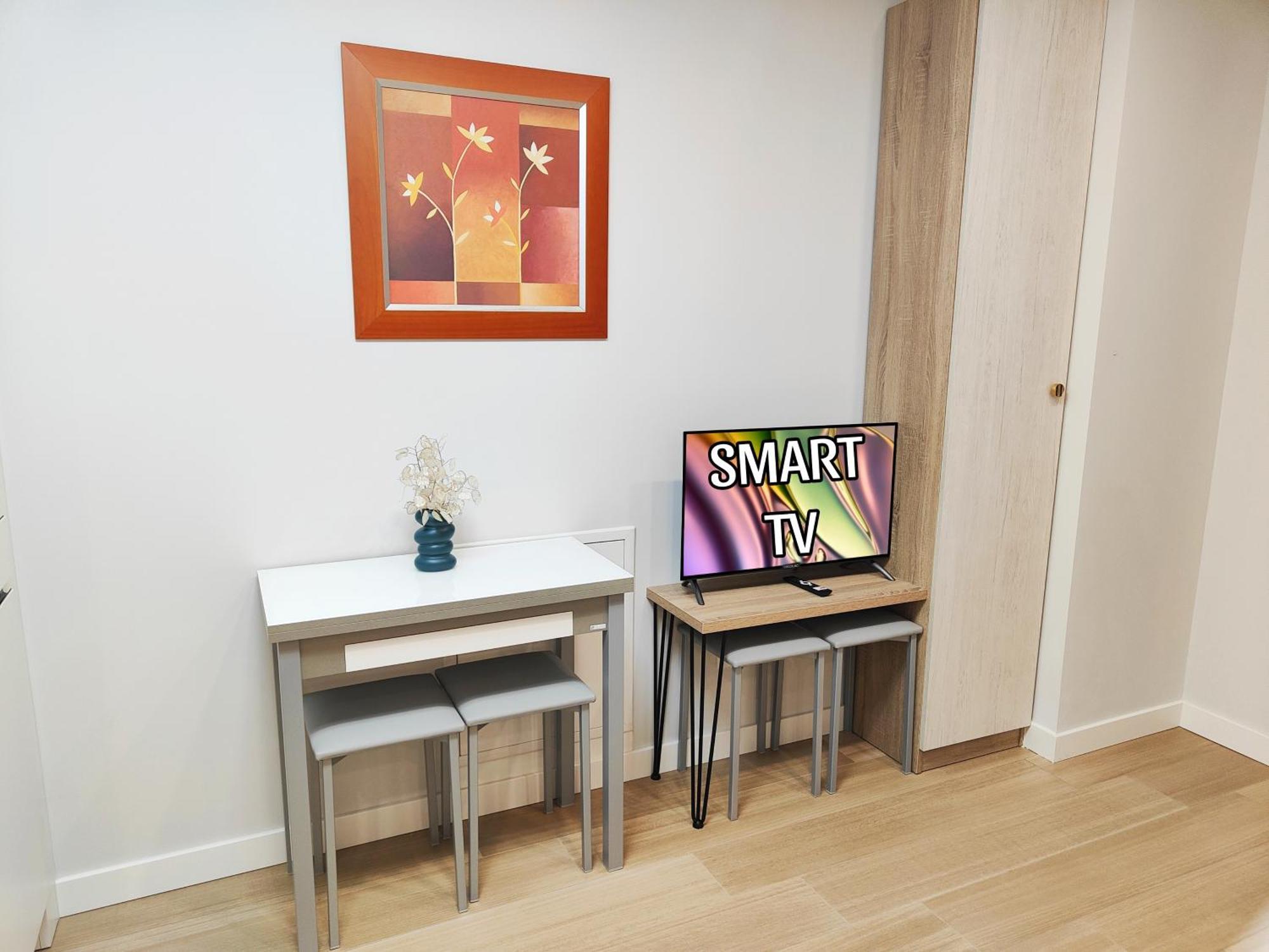 Apartamentos Centro Oviedo Caveda מראה חיצוני תמונה