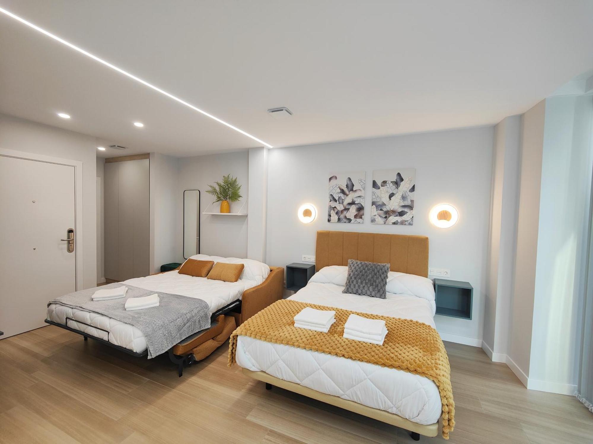 Apartamentos Centro Oviedo Caveda מראה חיצוני תמונה