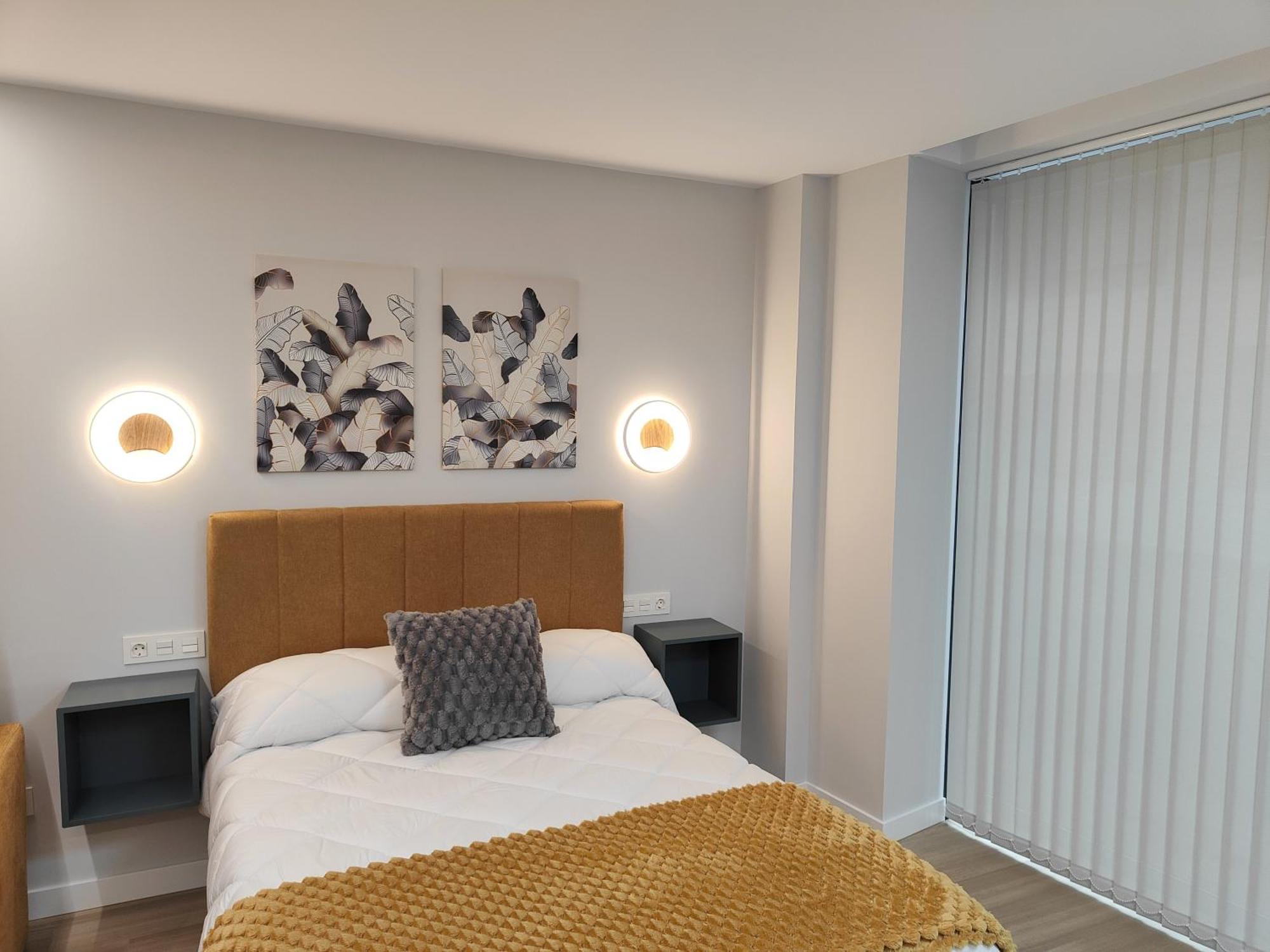 Apartamentos Centro Oviedo Caveda מראה חיצוני תמונה