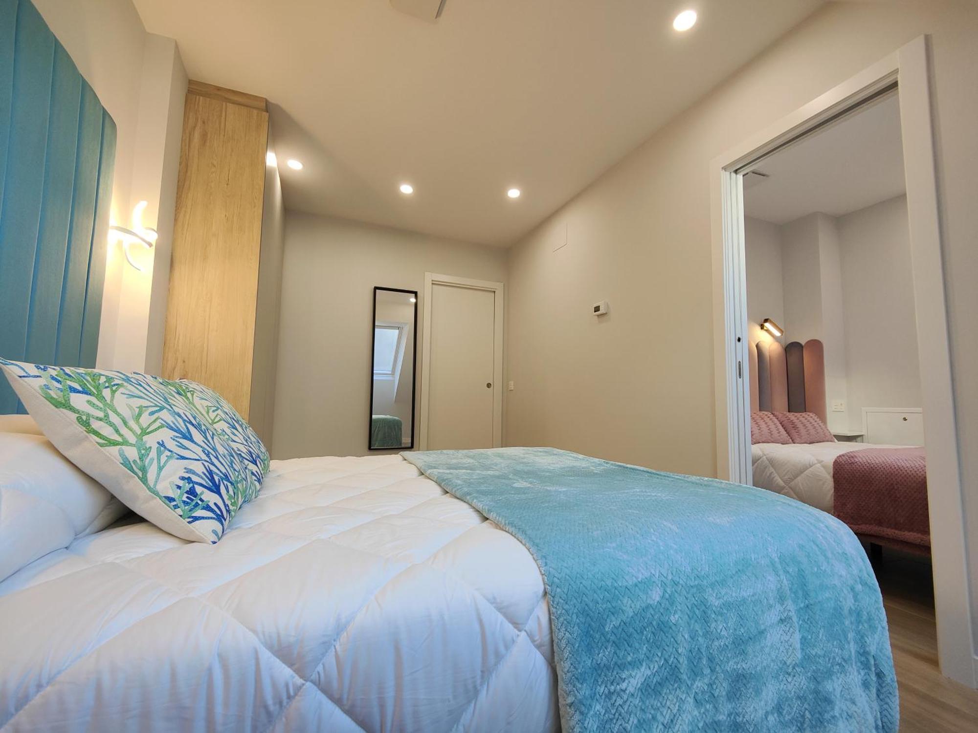 Apartamentos Centro Oviedo Caveda מראה חיצוני תמונה