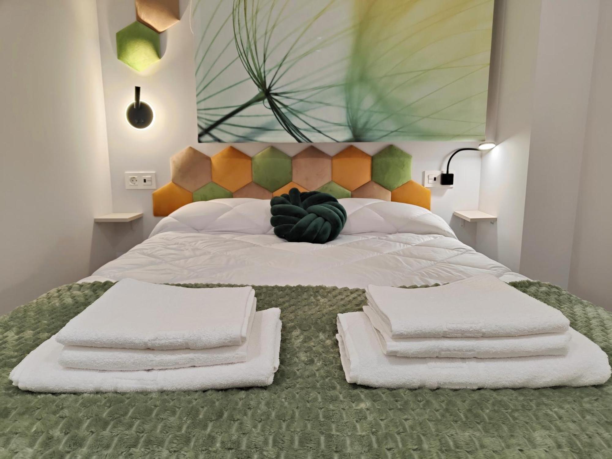 Apartamentos Centro Oviedo Caveda מראה חיצוני תמונה